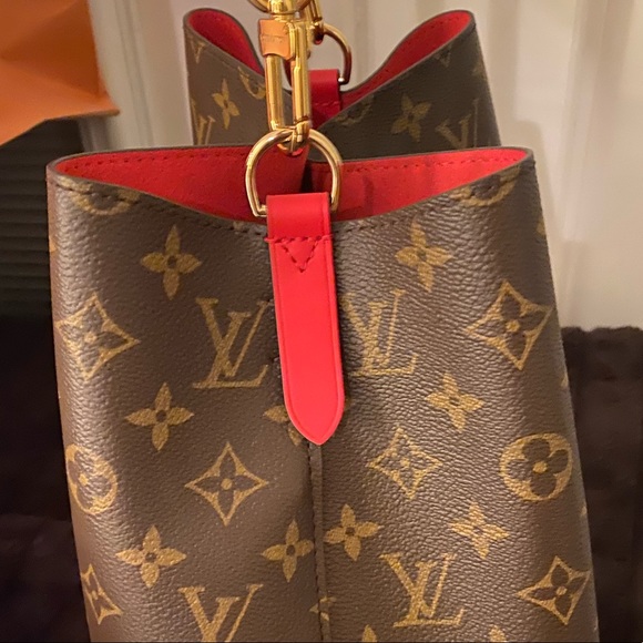 Louis Vuitton Neo Noe MM - Picture 3 of 9